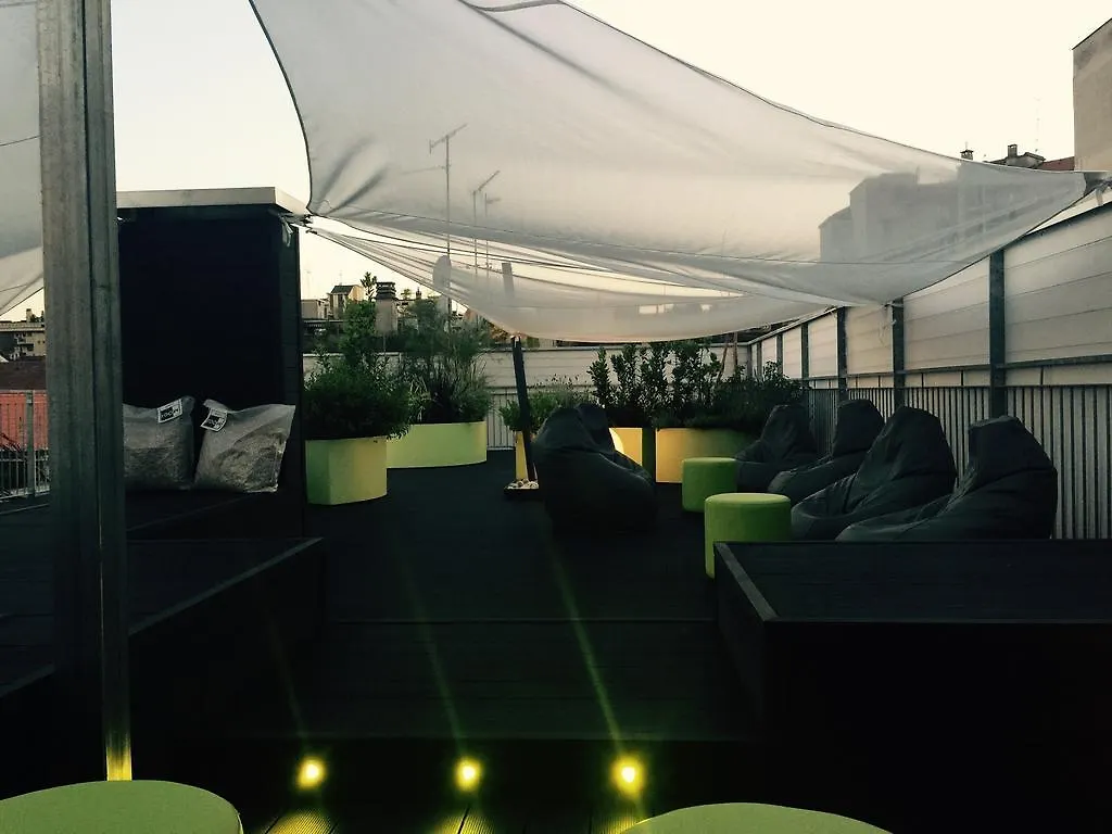 Miloft Guest Rooms And Terrace Milano Bed & Breakfast