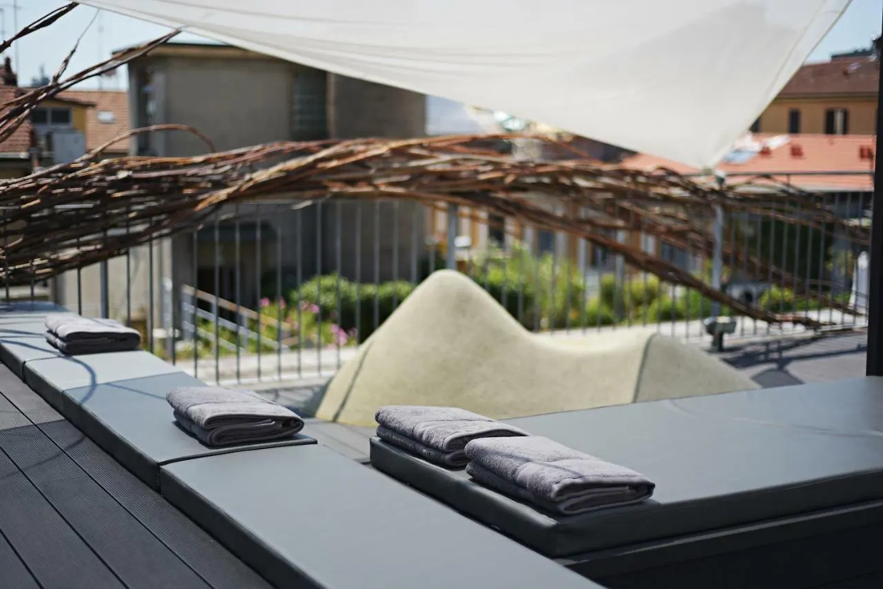 Bed & Breakfast Miloft Guest Rooms And Terrace Milano Italia