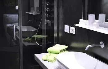 Miloft Guest Rooms And Terrace Italy